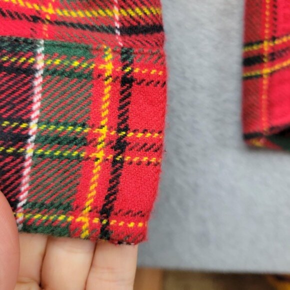 LL Bean Signature Flannel Shirt Mens Small Red Plaid Slim Fit Organic Cotton - Picture 2 of 14